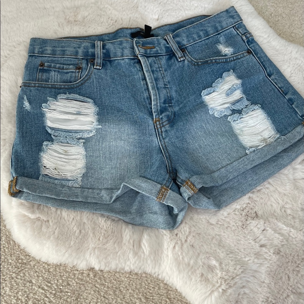 Denim ripped shorts
